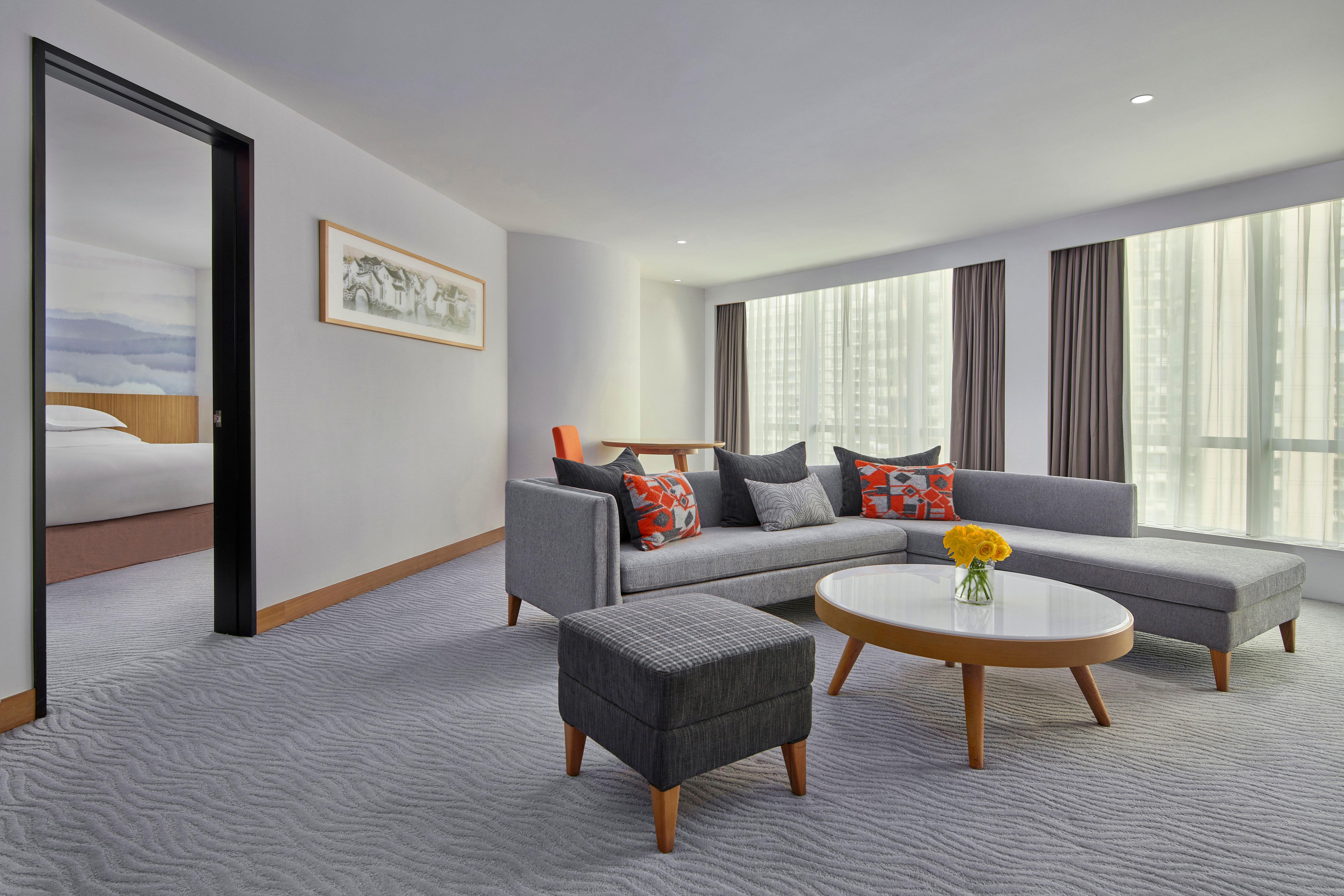 Crowne Plaza Zhuhai City Center By Ihg - Offers Free One-Way Shuttle To Chimelong Ocean Kingdom Eksteriør billede