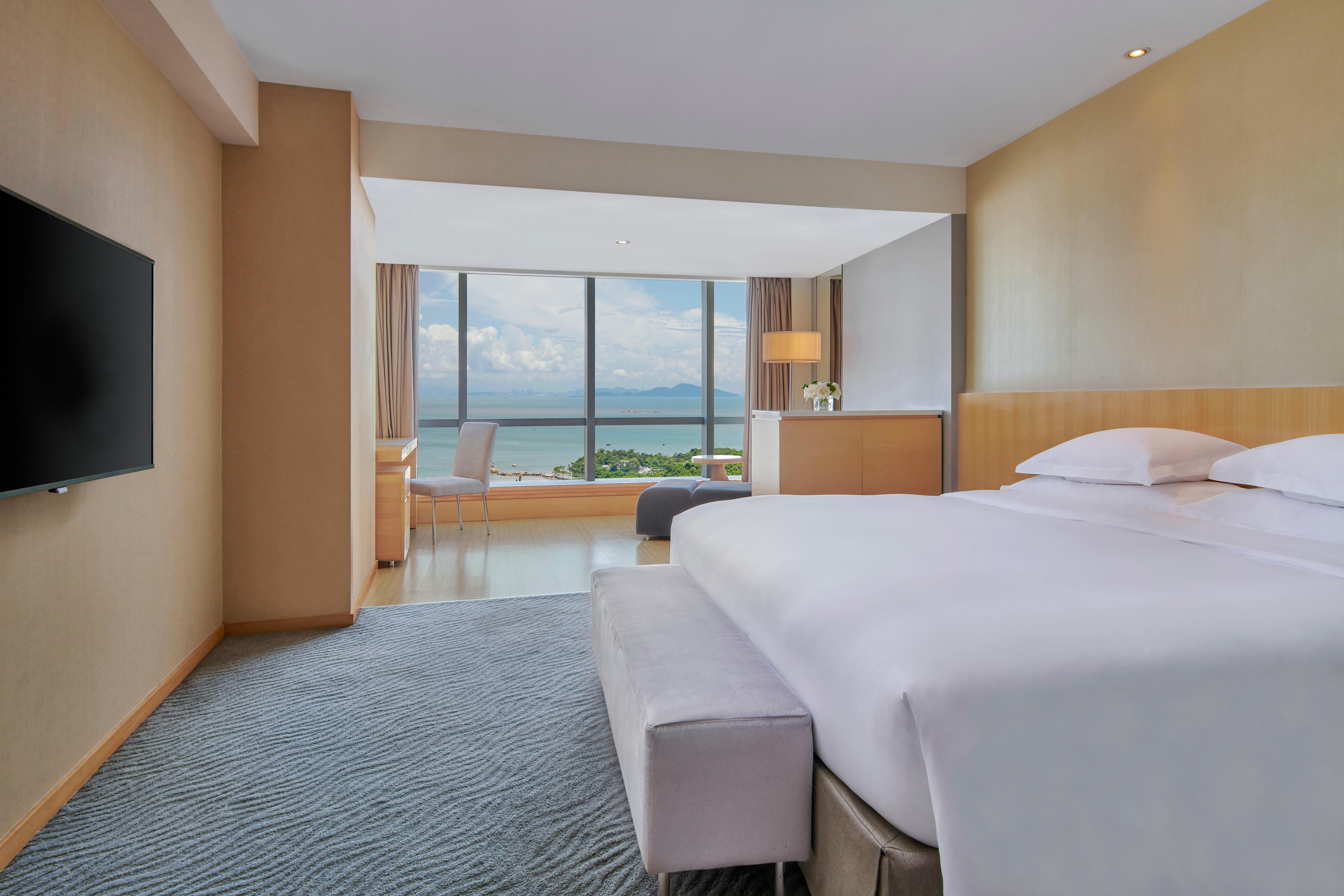Crowne Plaza Zhuhai City Center By Ihg - Offers Free One-Way Shuttle To Chimelong Ocean Kingdom Eksteriør billede