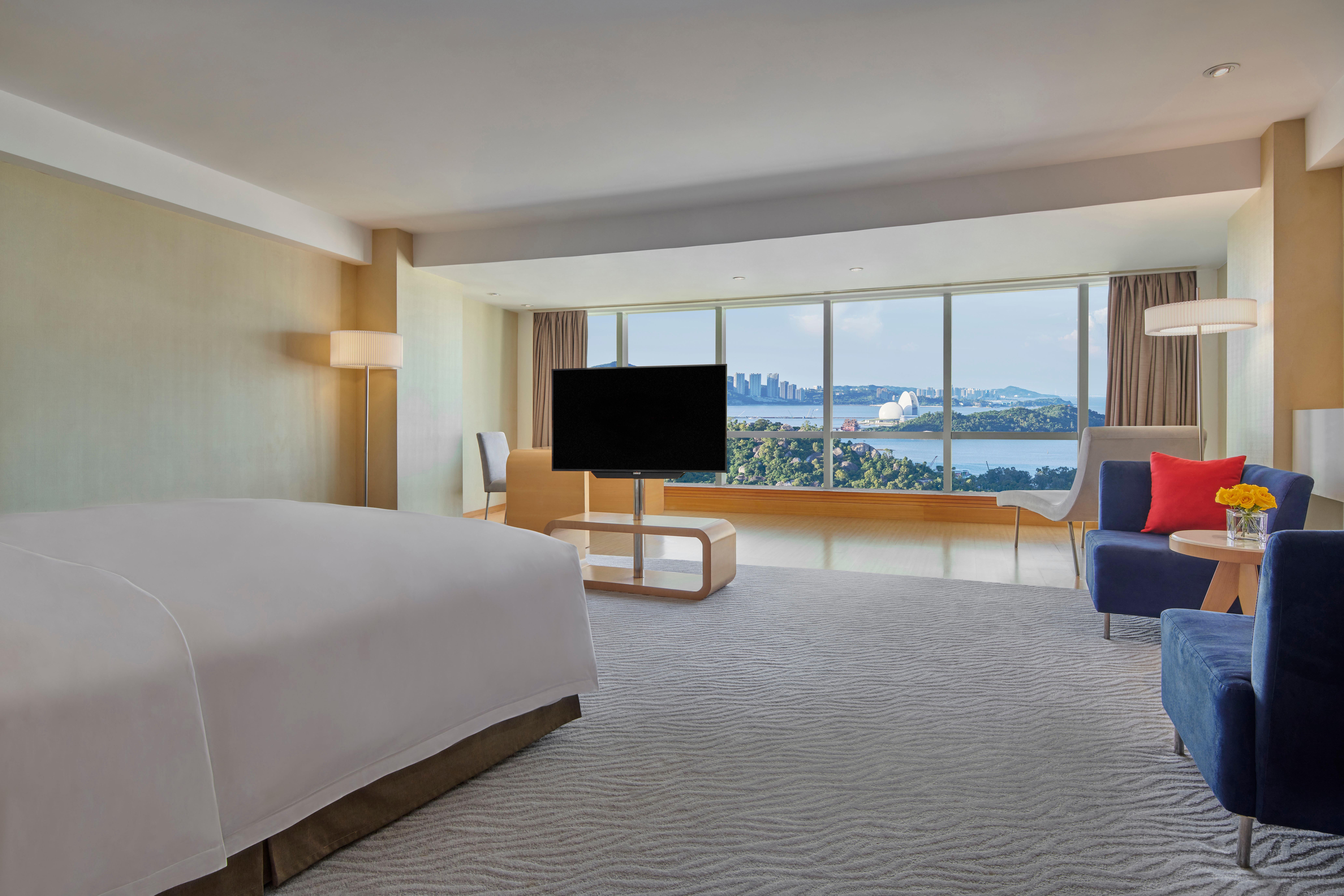 Crowne Plaza Zhuhai City Center By Ihg - Offers Free One-Way Shuttle To Chimelong Ocean Kingdom Eksteriør billede